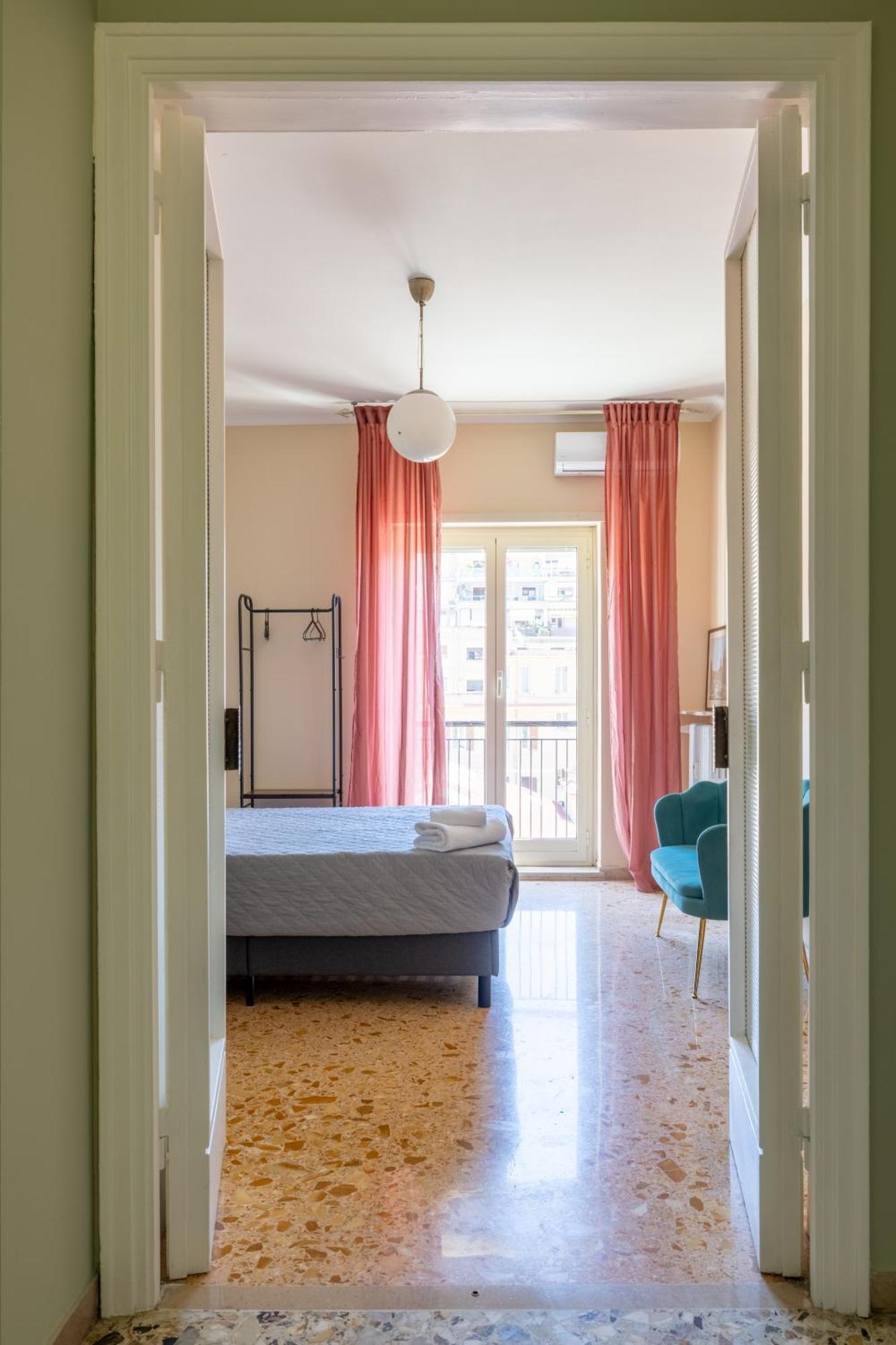 Apartamento Casa Preziosa In Metro Piramide Roma Exterior foto